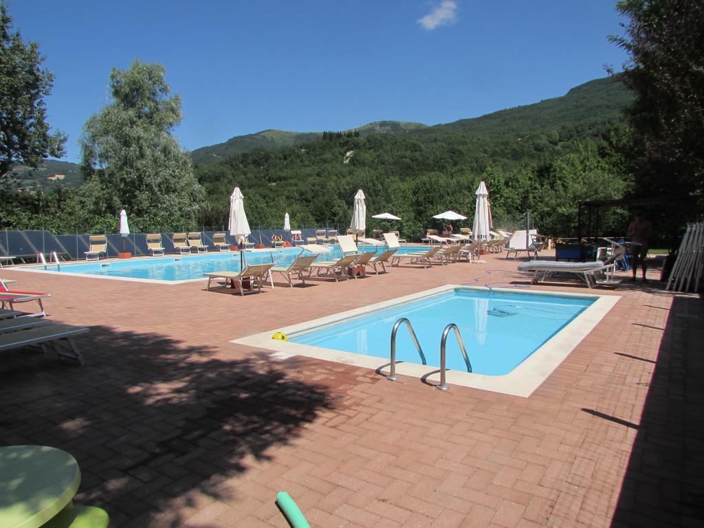 Albergo Lago Verde ペンナビッリ エクステリア 写真